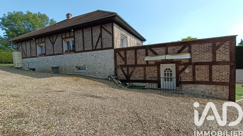 Maison - 397 m² - 16 pièces