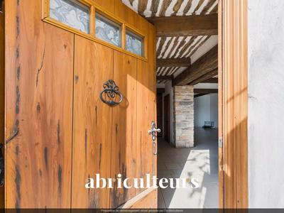 Maison - 345 m² - 11 pièces