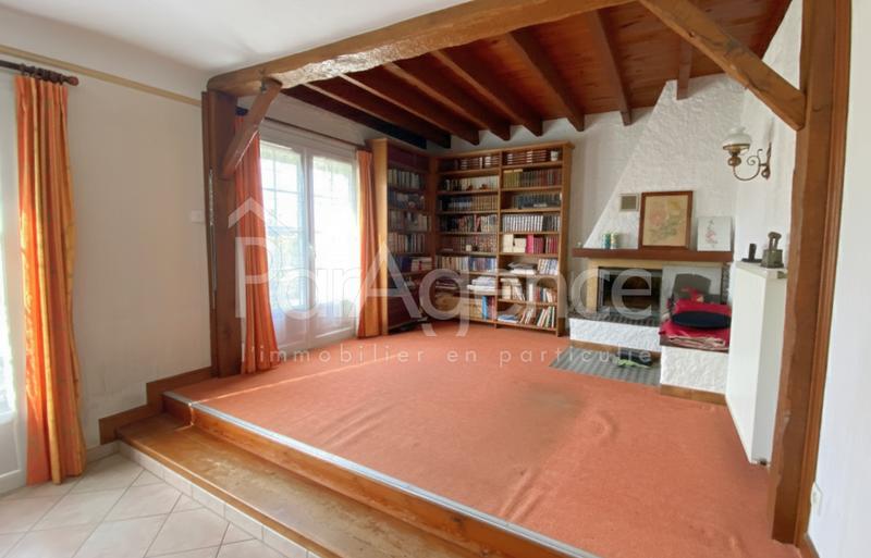 Maison - 135 m² - 6 pièces