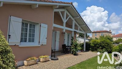 Maison - 98 m² - 4 pièces