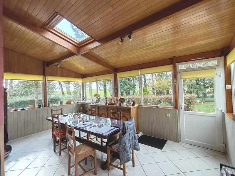 Maison - 166 m² - 7 pièces