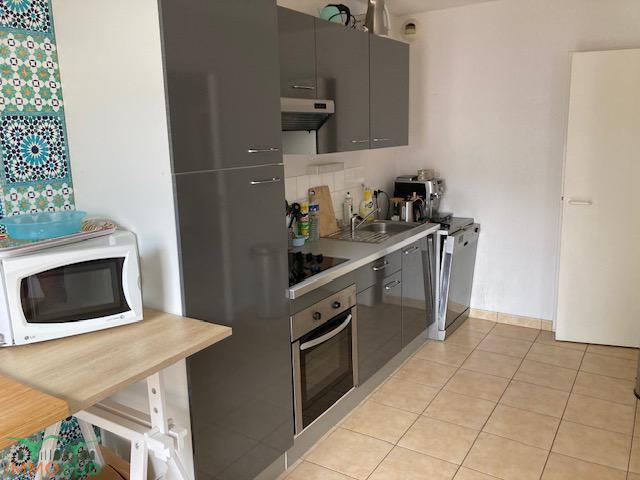 Appartement - 90 m² - 3 pièces