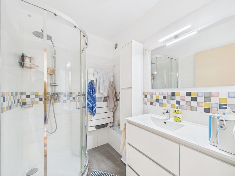 Appartement - 85 m² - 4 pièces