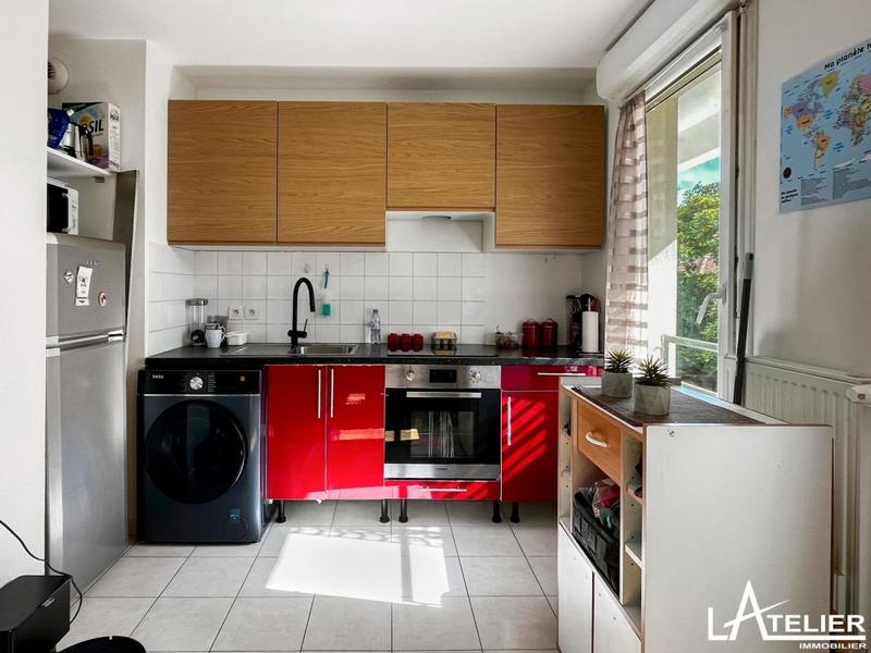 Studio - 30 m² - 1 pièce