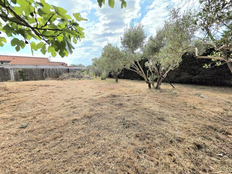 Terrain constructible - 400 m²