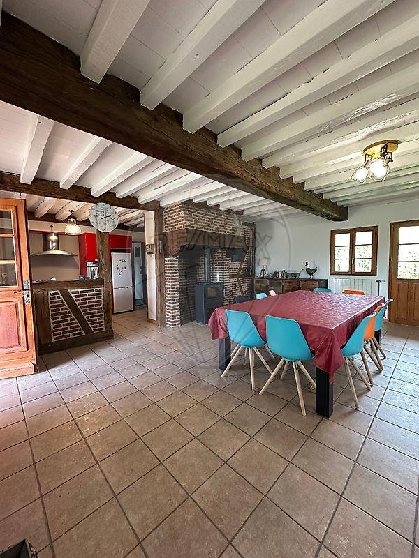 Maison - 170 m² - 6 pièces