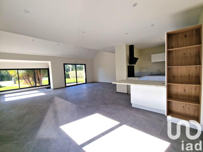 Maison - 122 m² - 4 pièces