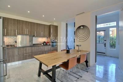 Appartement - 97 m² - 3 pièces