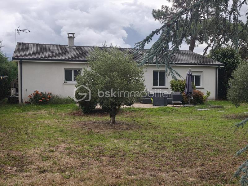 Maison - 98 m² - 6 pièces