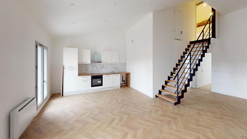 Appartement - 105 m² - 5 pièces