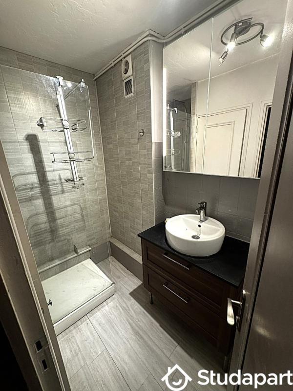 Chambre - 31 m² - 1 pièce