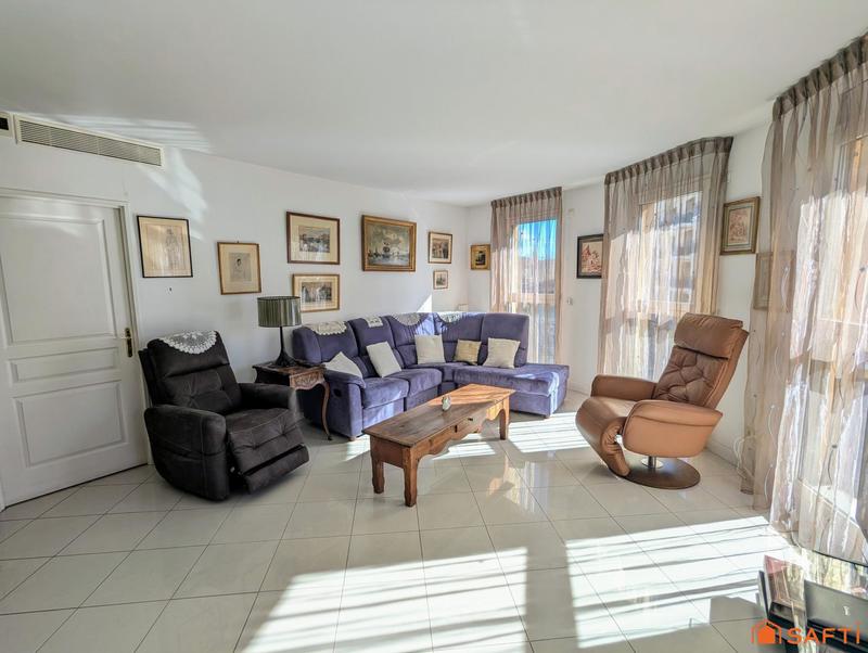 Appartement - 119 m² - 4 pièces