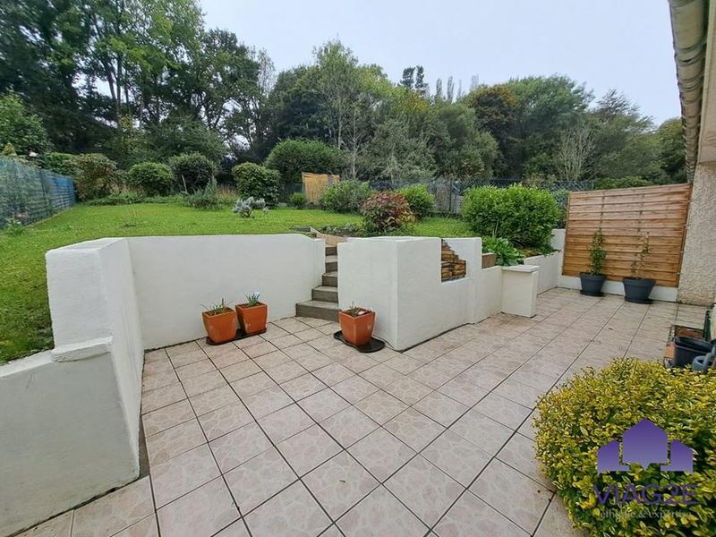 Maison traditionnelle - 96 m² - 5 pièces