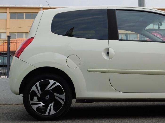 Renault Twingo II 1.2 Lev 16v 75ch Intens Eco²