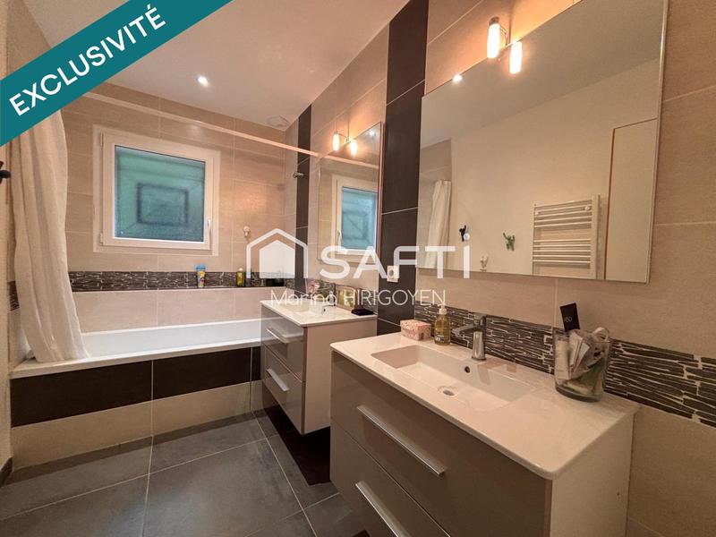 Maison - 150 m² - 5 pièces