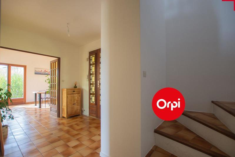 Maison - 179 m² - 5 pièces