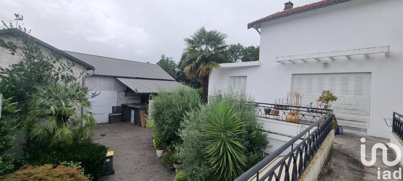 Maison - 364 m² - 12 pièces