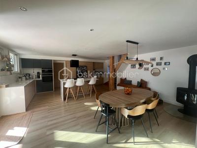 Maison - 155 m² - 5 pièces