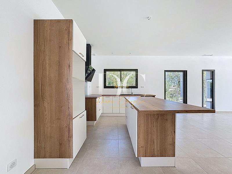 Maison - 127 m² - 5 pièces