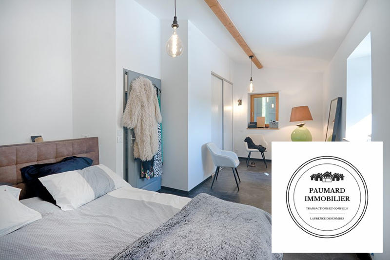 Bastide - 248 m² - 9 pièces