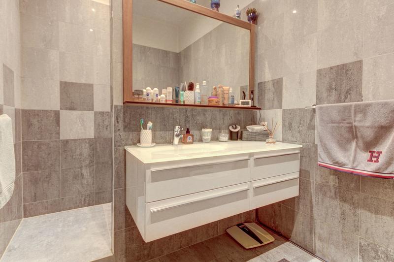 Appartement - 134 m² - 4 pièces