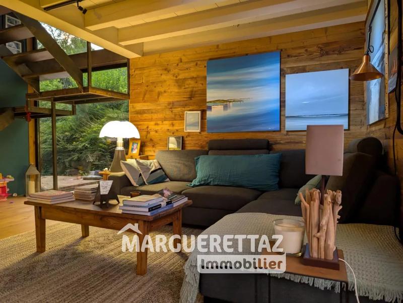 Châlet - 230 m² - 7 pièces