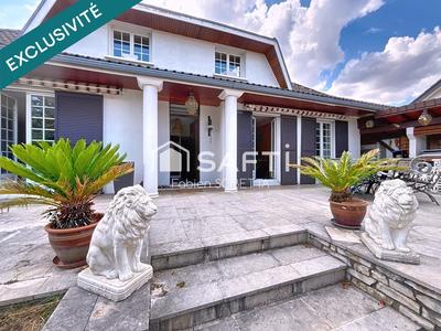 Villa - 200 m² - 7 pièces