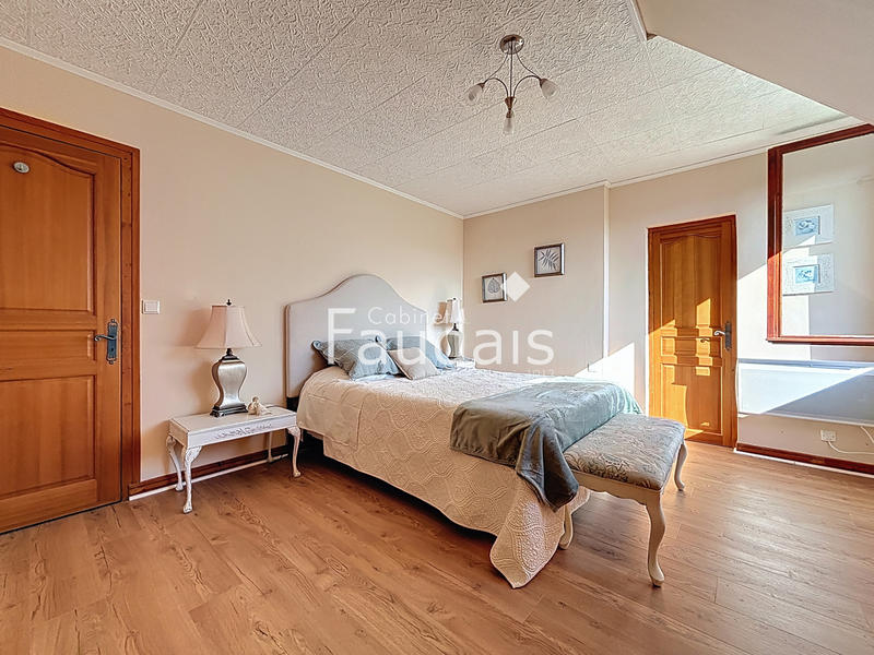 Maison - 88 m² - 4 pièces