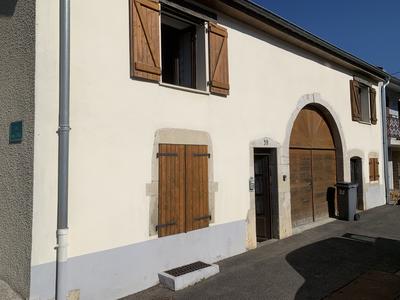 Maison - 235 m² - 11 pièces