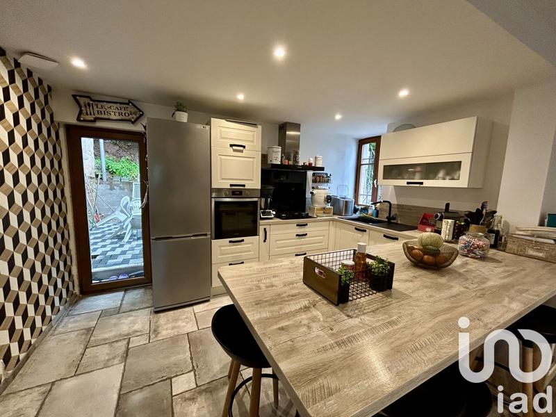 Maison - 146 m² - 6 pièces