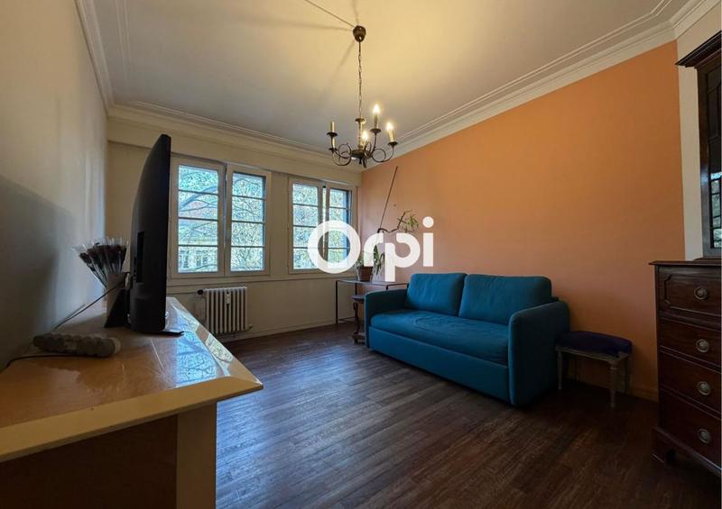 Appartement - 70 m² - 3 pièces