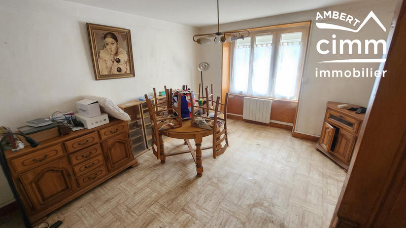 Maison - 102 m² - 6 pièces