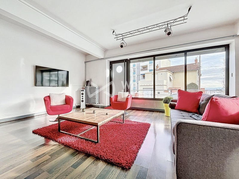 Villa - 198 m² - 7 pièces