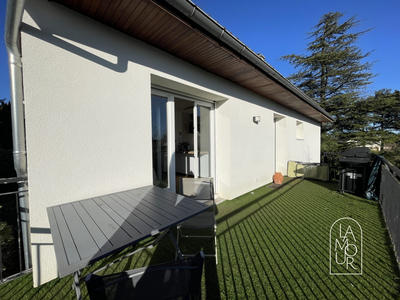 Maison - 157 m² - 7 pièces