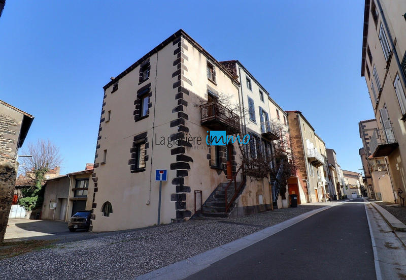 Maison ancienne - 99 m² - 5 pièces