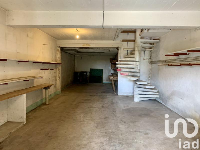 Maison - 194 m² - 9 pièces