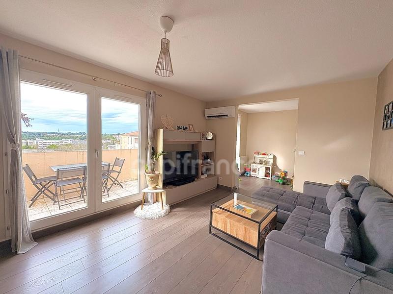 Appartement - 79 m² - 4 pièces