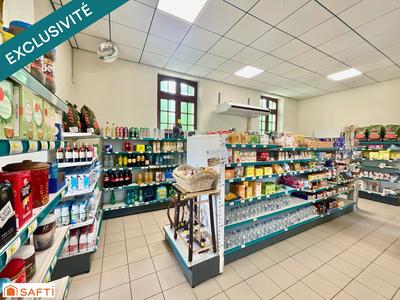 Local commercial - 83 m² - 3 pièces