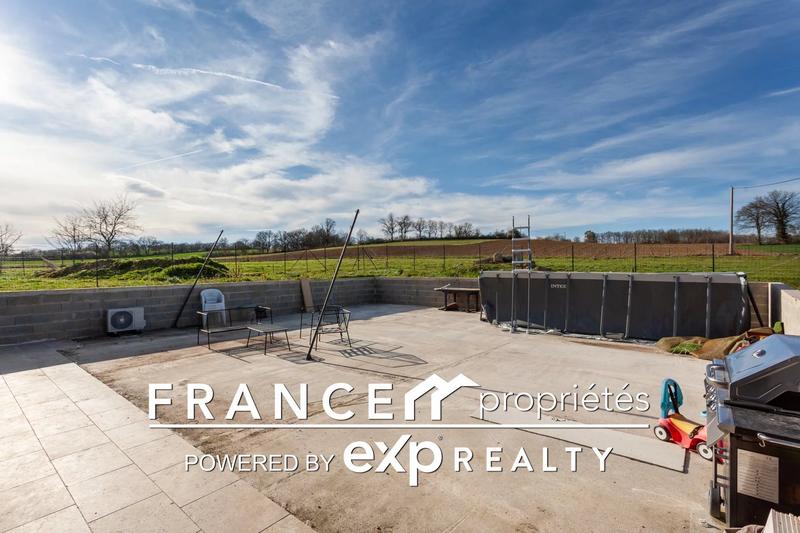 Maison - 283 m² - 6 pièces