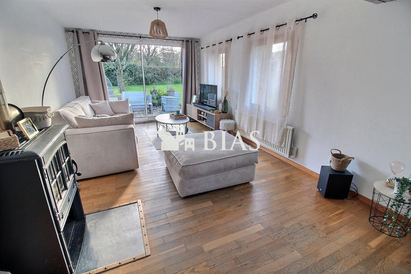 Maison - 88 m² - 3 pièces