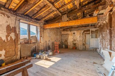 Maison de village - 186 m² - 4 pièces