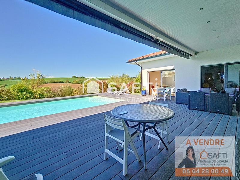 Maison - 265 m² - 6 pièces