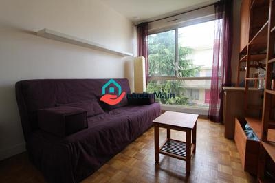 Studio - 14 m² - 1 pièce