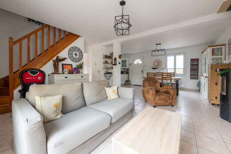 Maison - 109 m² - 6 pièces