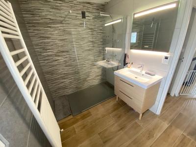 Appartement - 100 m² - 5 pièces