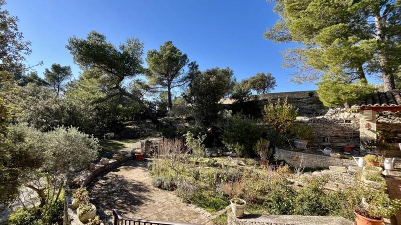 Maison - 185 m² - 5 pièces