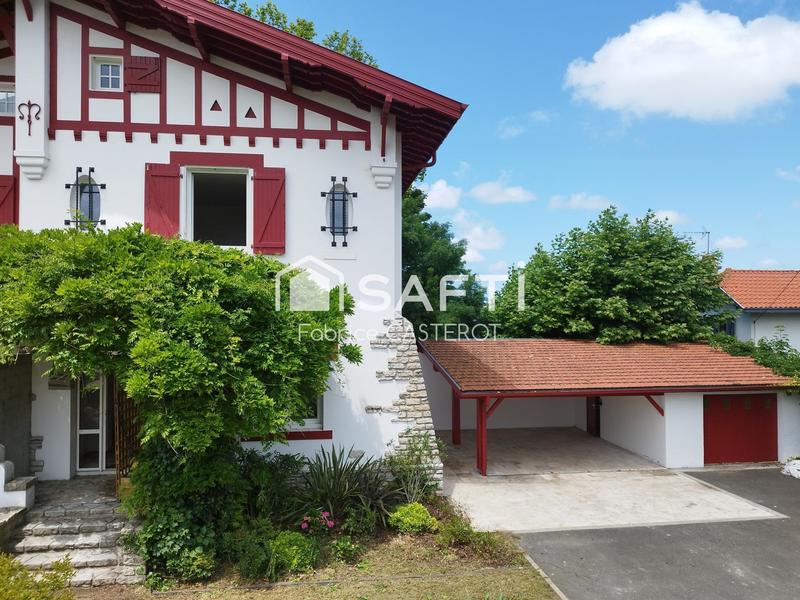 Maison - 175 m² - 8 pièces