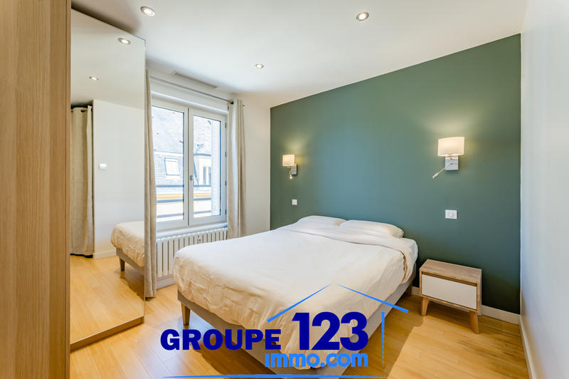 Appartement - 125 m² - 5 pièces