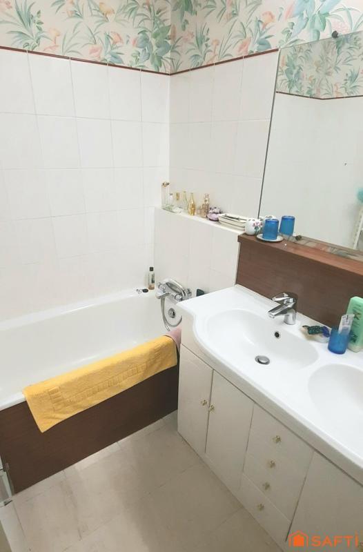 Appartement - 100 m² - 4 pièces