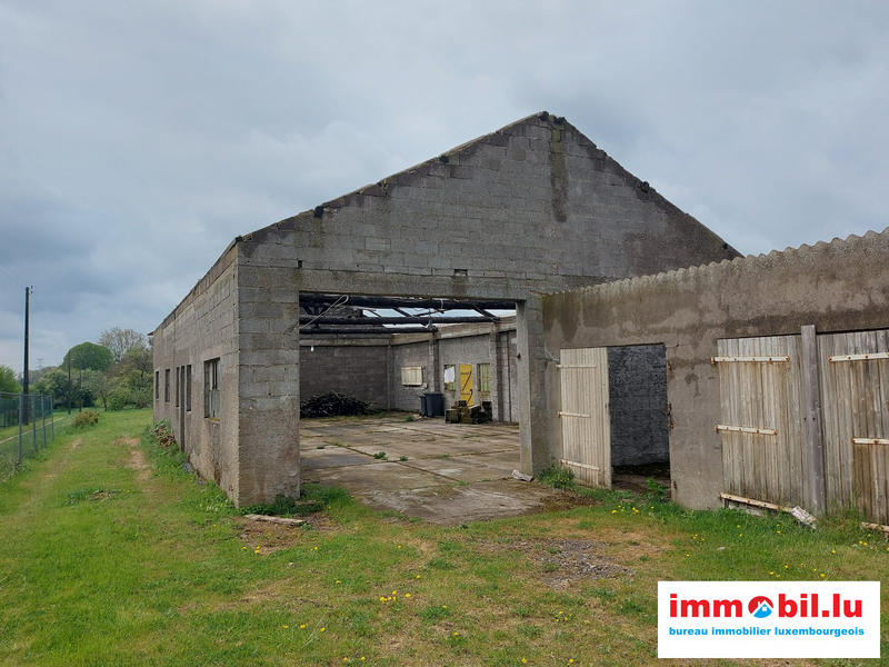 Maison - 255 m² - 7 pièces